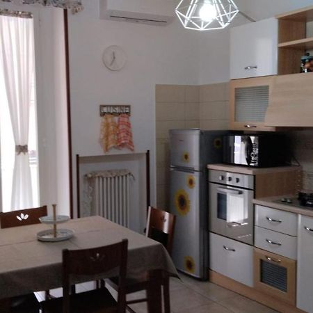 Apartament La Casa Di Elisa Bari Zewnętrze zdjęcie